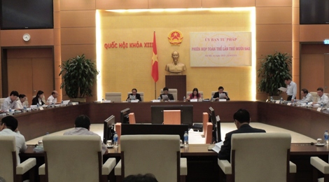 Có nên quy định bắt buộc phải ghi âm, ghi hình hoạt động hỏi cung bị can